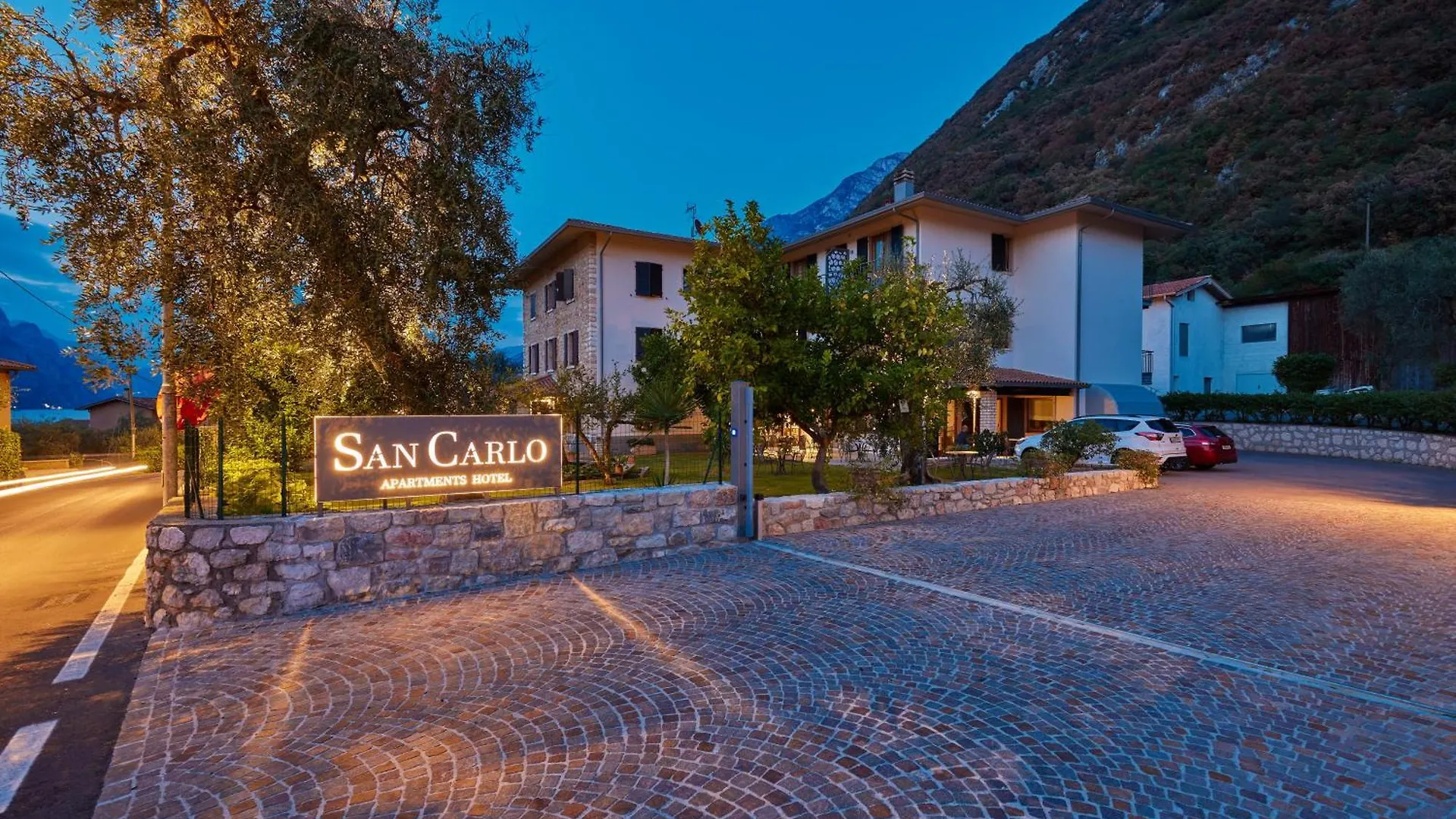 Hotel San Carlo 马尔切西内