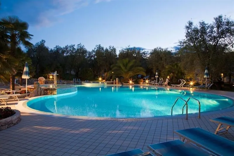 Hotel San Carlo 马尔切西内 3*,
